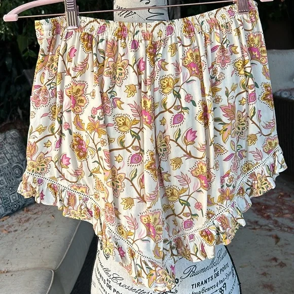 🌺RESERVED Do Not Buy🌺EUC Spell Portobello Road Shorts size medium - Picture 5 of 9